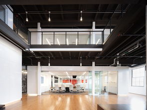 百年制衣厂蜕变 办公楼装修公司分享包装装潢印务整合经验